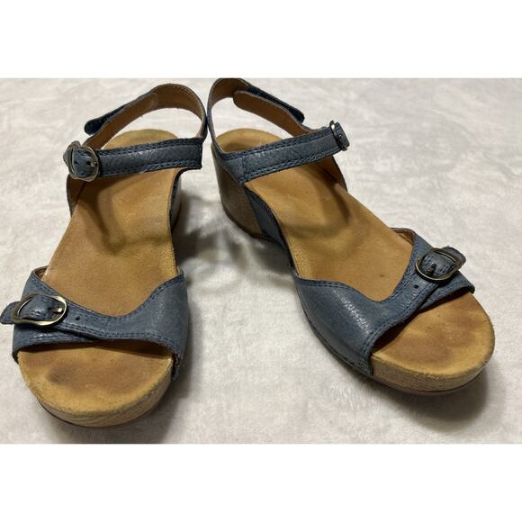 Dansko Women’s Size 37 US 7 Tricia Wedge Sandals Blue Lagoon Milled Burnished - Picture 1 of 8